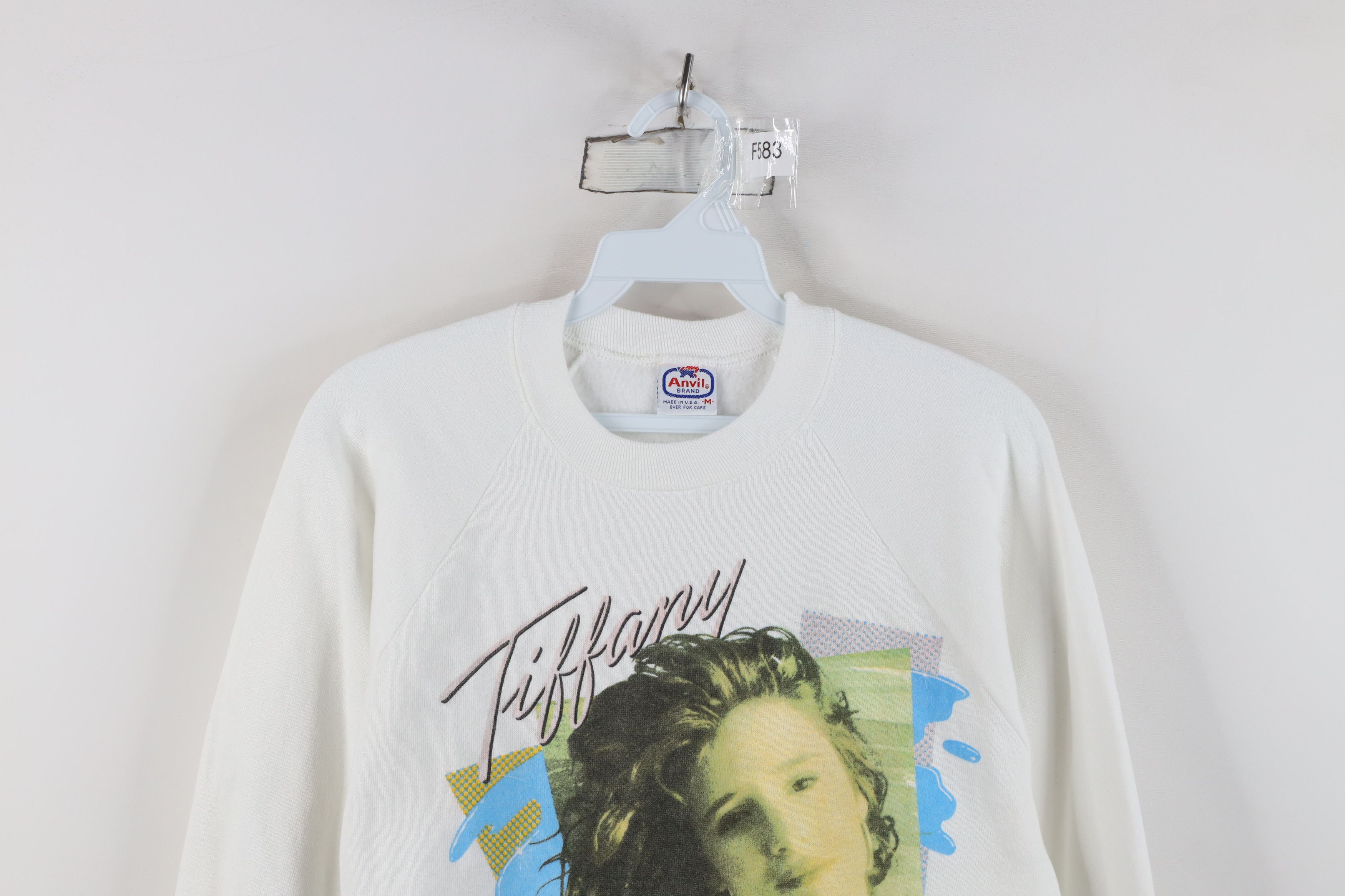 Vintage Vintage 80s Pop Singer Tiffany Crewneck Sweatshirt USA Size M / US 6-8 / IT 42-44 - 2 Thumbnail
