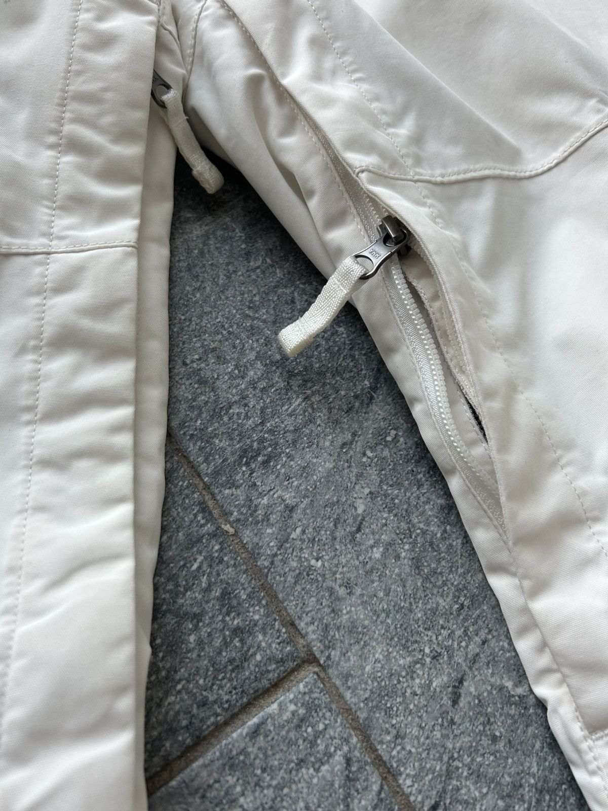 The North Face Vintage ski pants the north face outdoor xsmall hyvent Size 25" / US 0 / IT 36 - 16 Thumbnail