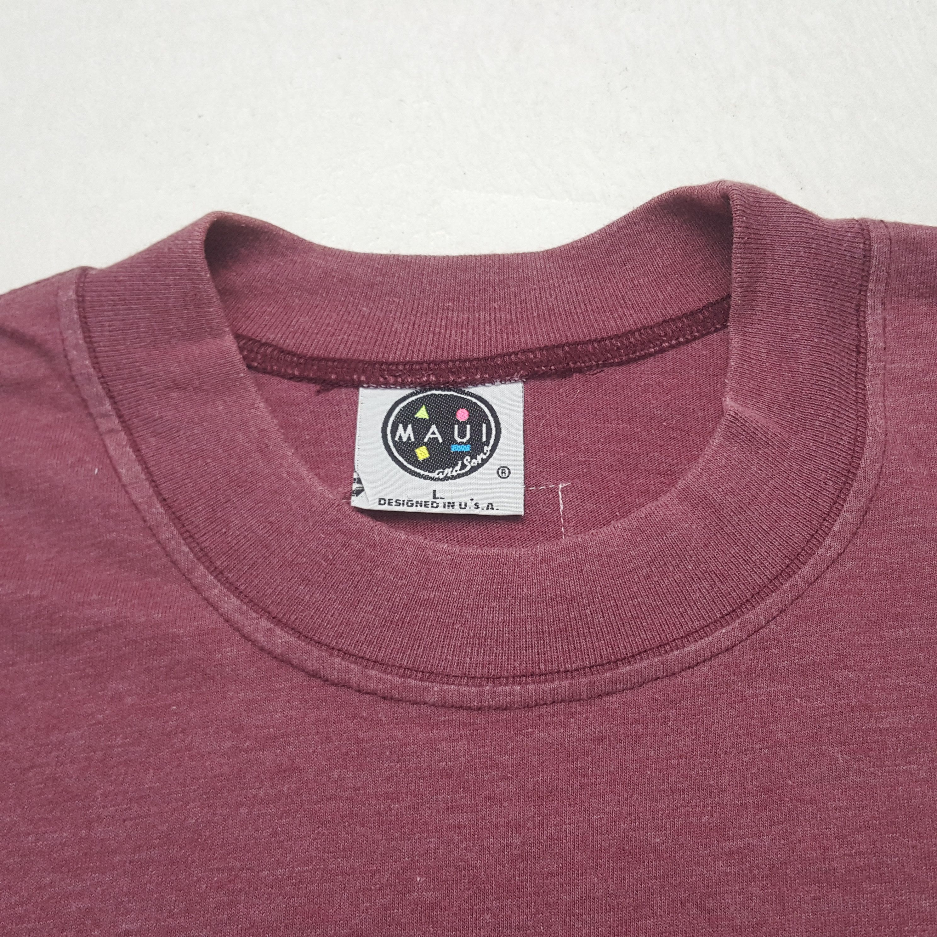 Vintage Vintage MAUI and Sons All Bite No Bark Surfing Tshirt RR11 Size US L / EU 52-54 / 3 - 5 Thumbnail