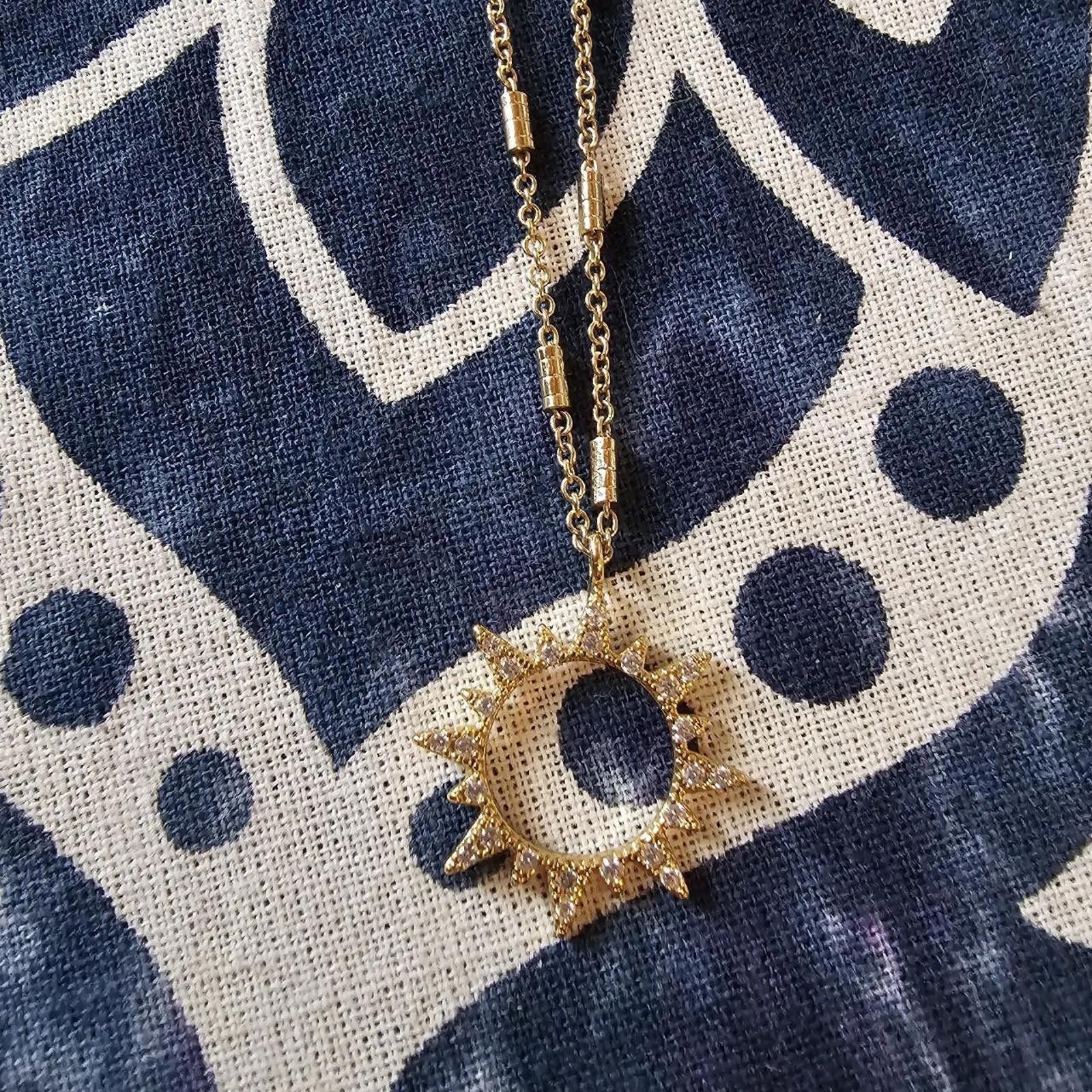 Designer Women's Gold Sun Dainty Necklace Size ONE SIZE - 2 Thumbnail