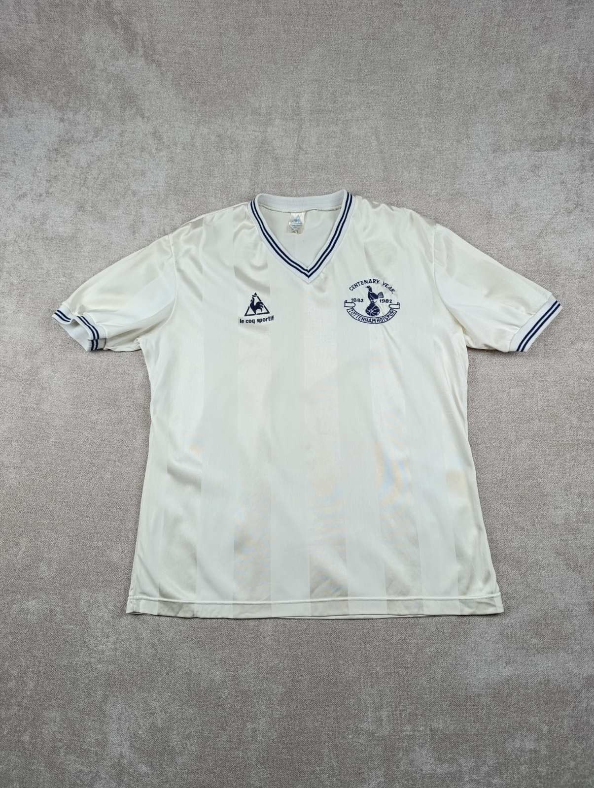 Le Coq Sportif TOTTENHAM HOTSPUR LE COQ SPORTIF 1982-1983 FOOTBALL SHIRT Size US XL / EU 56 / 4 - 1 Thumbnail