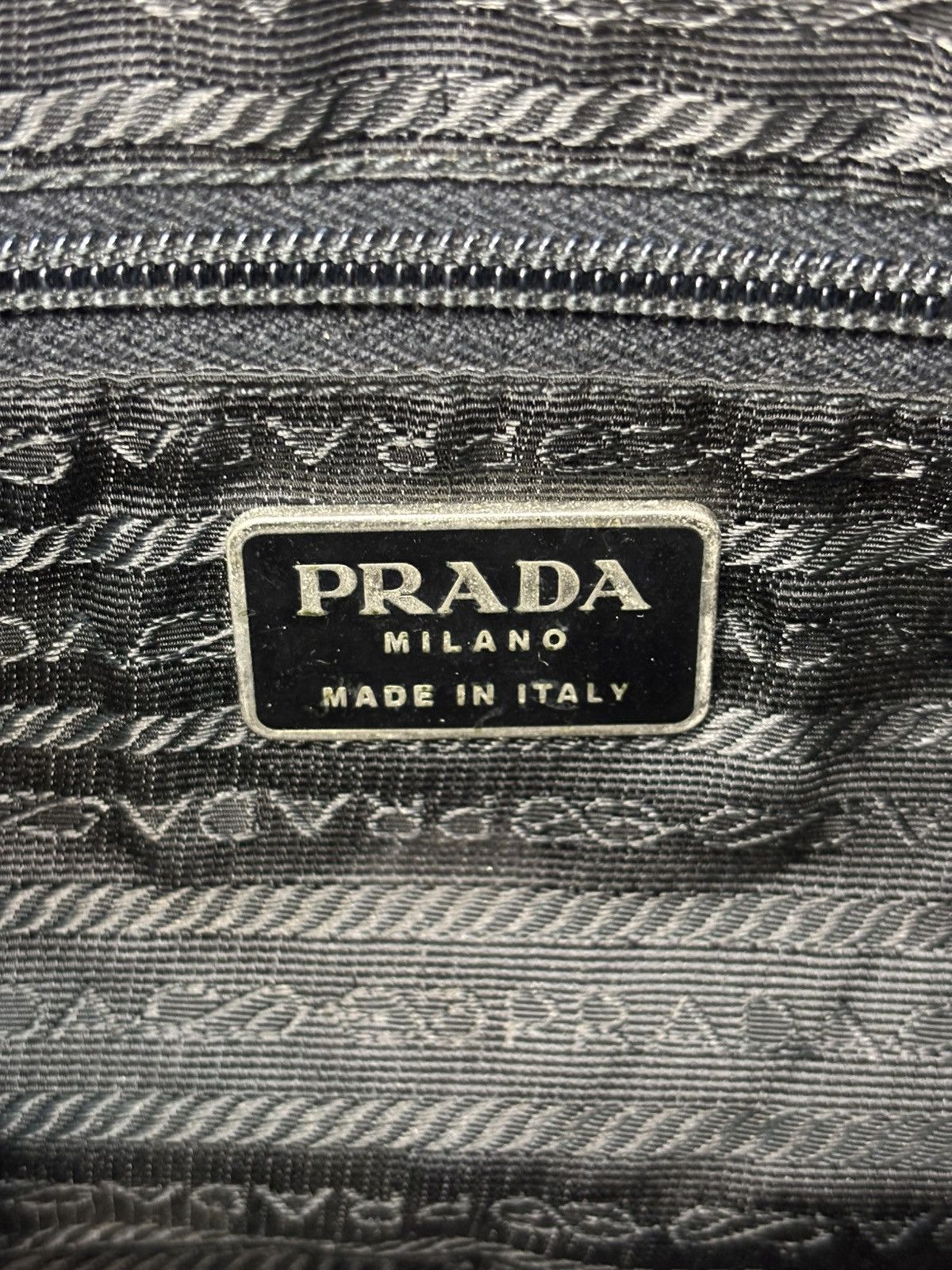 Prada Prada Shoulder Zipper Bag/Lock Size ONE SIZE - 23 Thumbnail