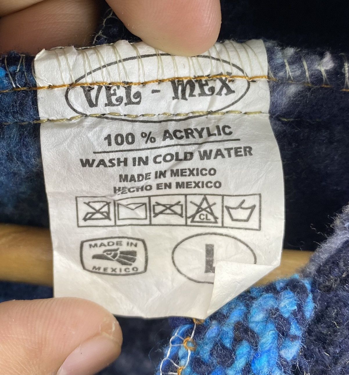 Mexican Threads Vintage Vel Mex Baja Mexican Drug Rugs Coogi Style Hoodie Size US L / EU 52-54 / 3 - 4 Thumbnail