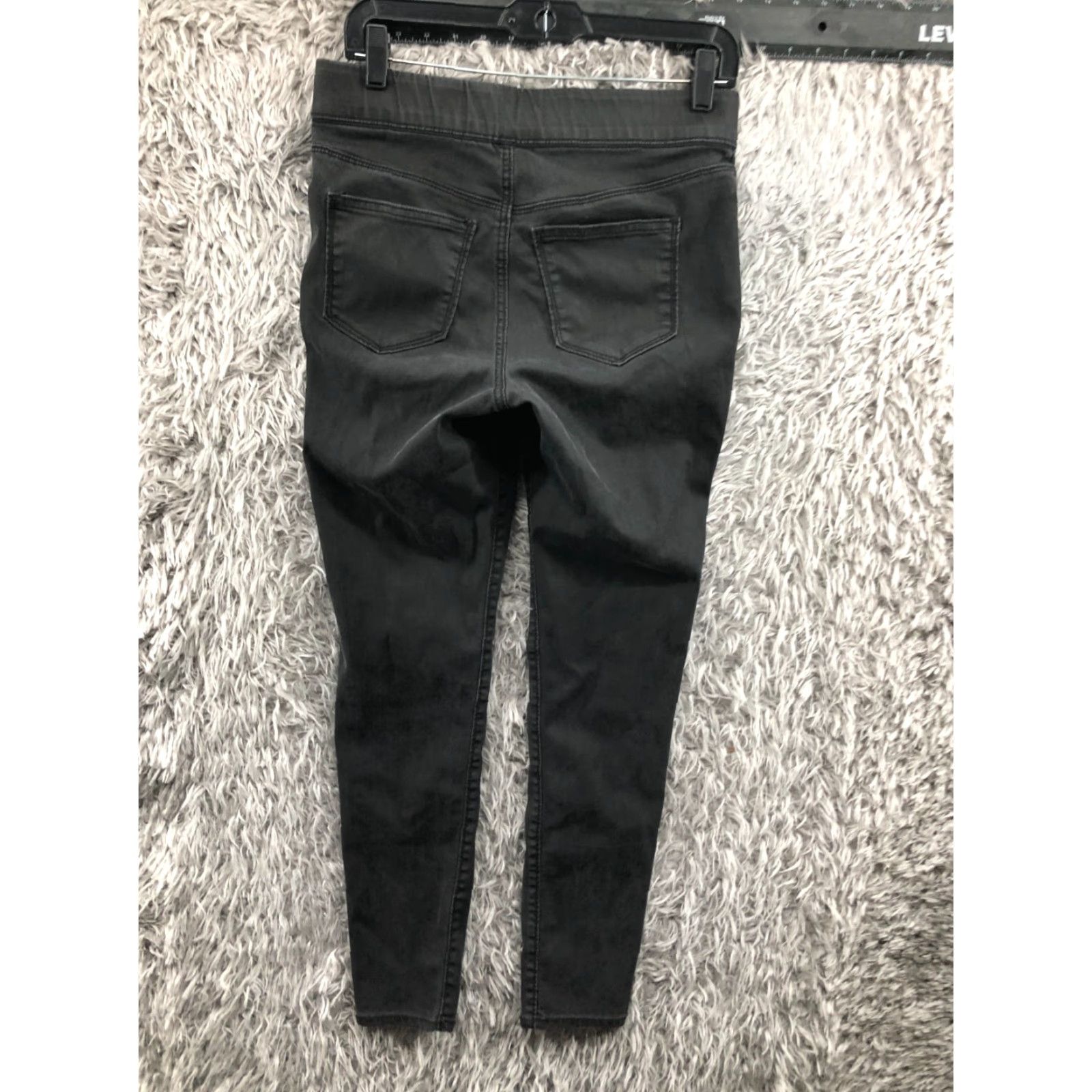 Old Navy Old Navy Rockstar Jegging Dark Wash Black 6 Womens Jeans Regular Rise 28in Inseam Denim Cotton Belt Loops 5-Pocket Zipper Button Size 28" / US 6 / IT 42 - 5 Thumbnail