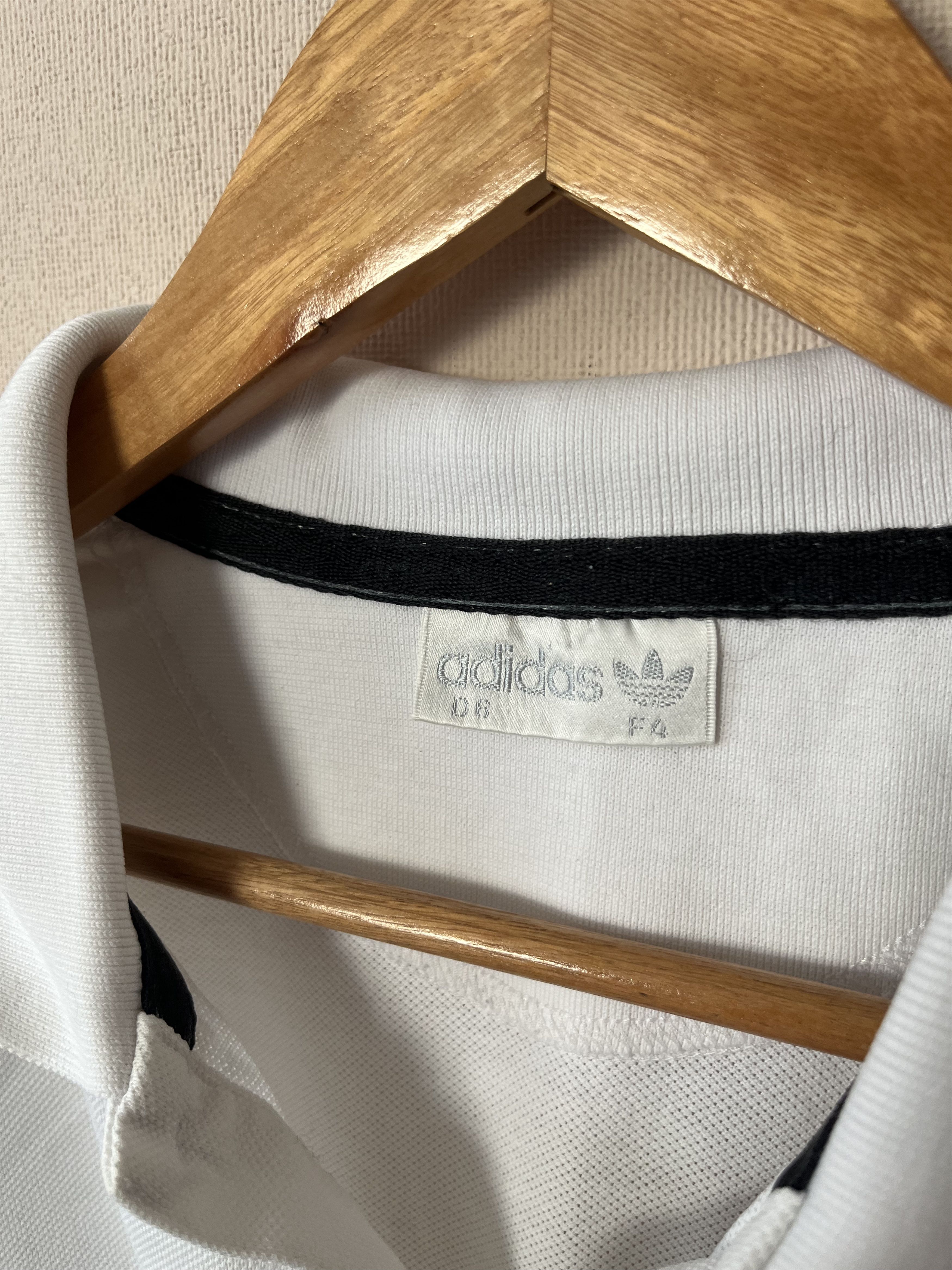 Adidas Vintage Adidas United Kingdom Olympics UK Polo Shirt Size US L / EU 52-54 / 3 - 6 Thumbnail
