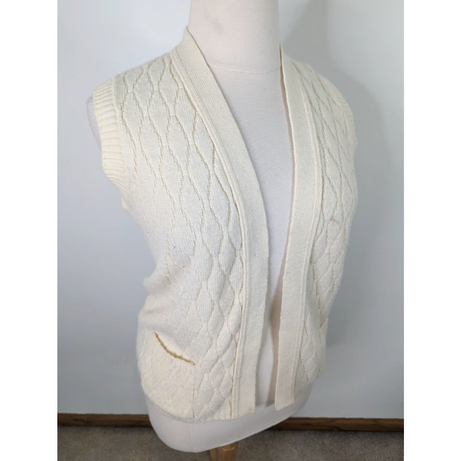 Vintage VINTAGE Women's Sweater Vest Open Front Deep V Blue XL Hand Knit 80s Size XL / US 12-14 / IT 48-50 - 2 Thumbnail