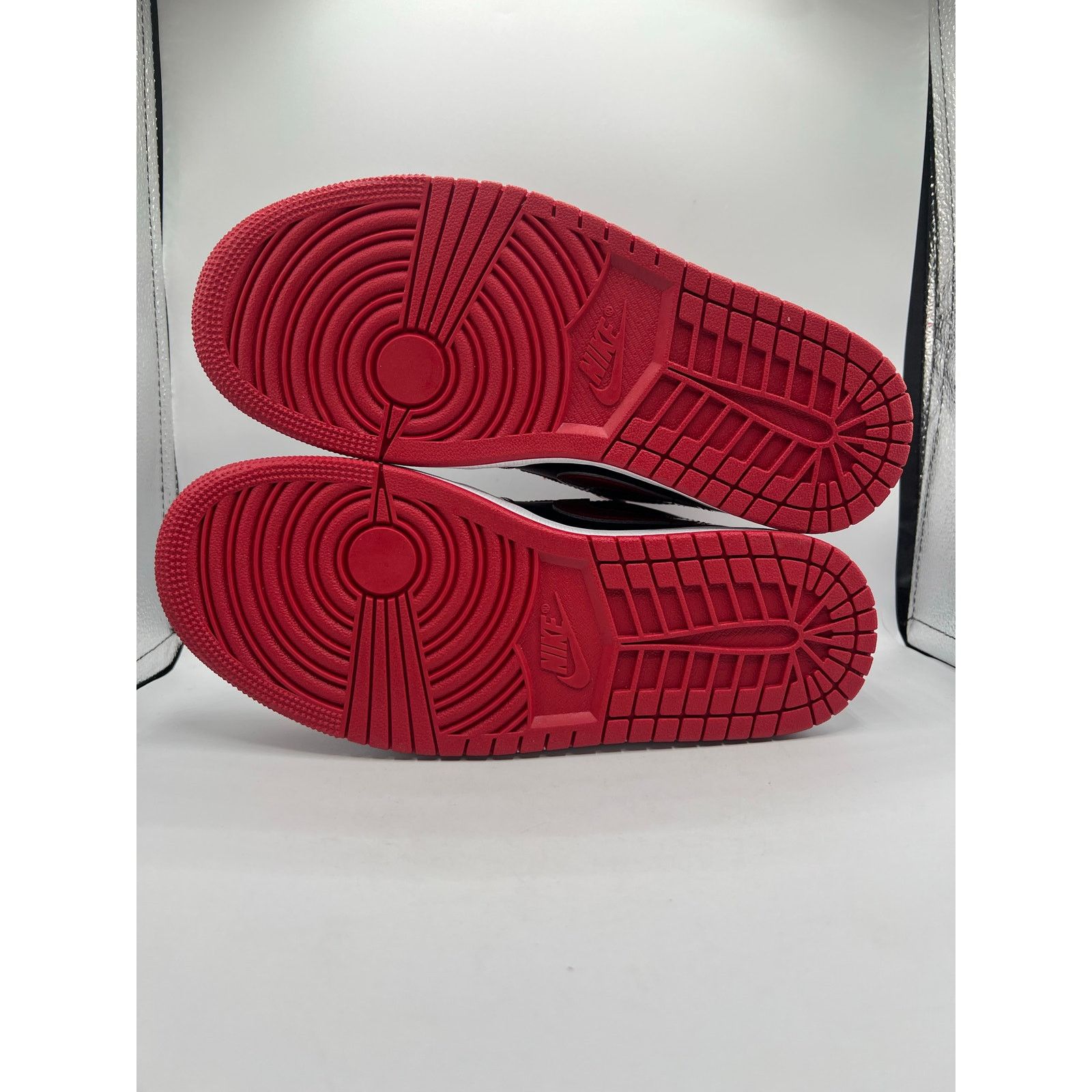 Jordan Brand Air Jordan 1 Low “Patent Varisty Red Black” size 7.5 men’s Size US 7.5 / EU 40-41 - 5 Thumbnail