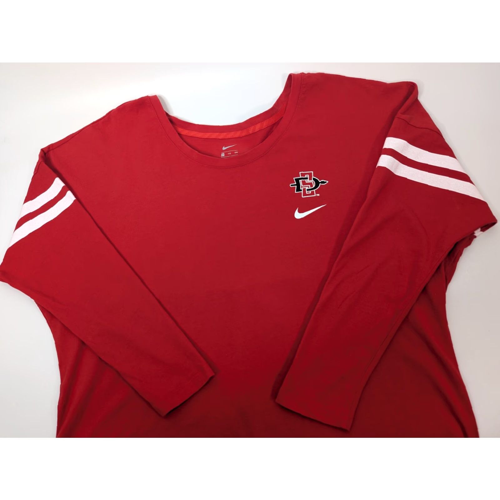 Nike VINTAGE Nike Aztecs San Diego University Women's Tailgate Long Sleeve Red Top 2XL Shirt Womens Size XXL / US 16-18 / IT 52-54 - 3 Thumbnail