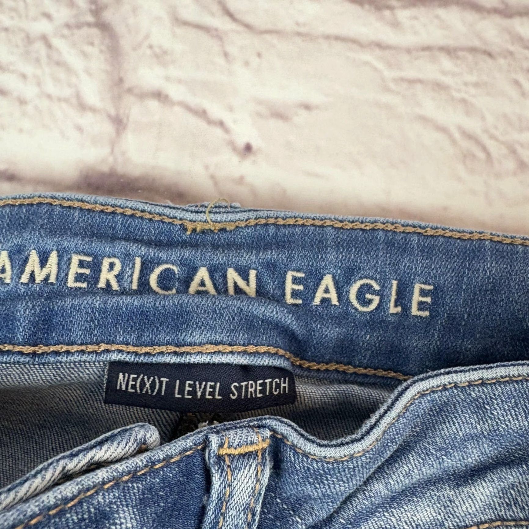 American Eagle Outfitters American Eagle Outfitters Jeans Womens 6 Short Blue Jegging Distressed Stretch 5-Pocket Denim Size 28" / US 6 / IT 42 - 6 Thumbnail
