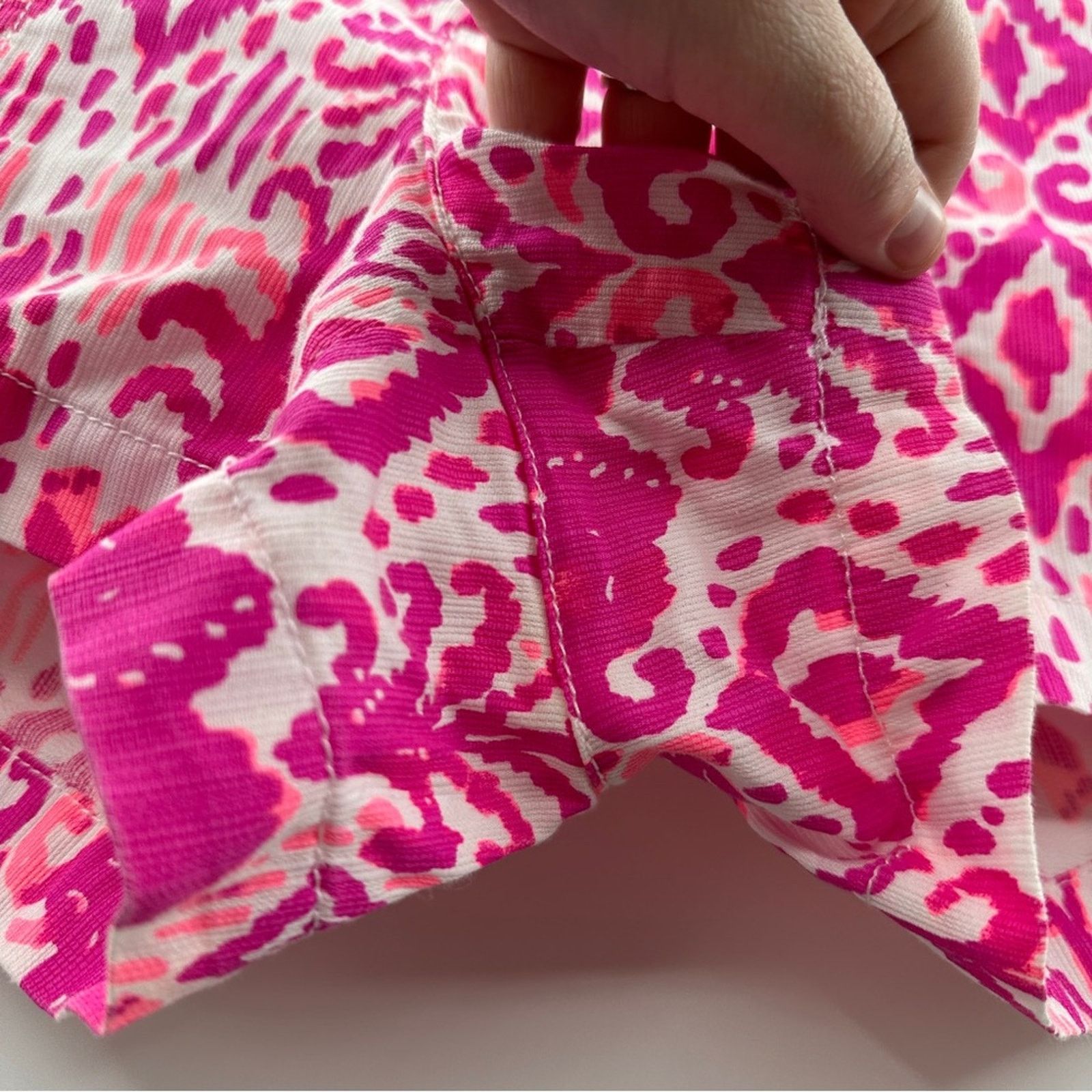 Lilly Pulitzer Lilly Pulitzer Liana Mid Rise Shorts in Tons of Fun Magenta Size 28" / US 6 / IT 42 - 5 Thumbnail
