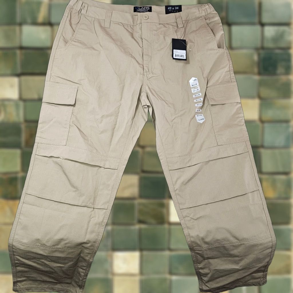 Vintage LA Police Gear Core Cargo Pants Mens 42x34 Khaki Ripstop BTP9001 Cargo Pants Regular Khaki Army Shirt? Size US 42 / EU 58 - 1 Thumbnail