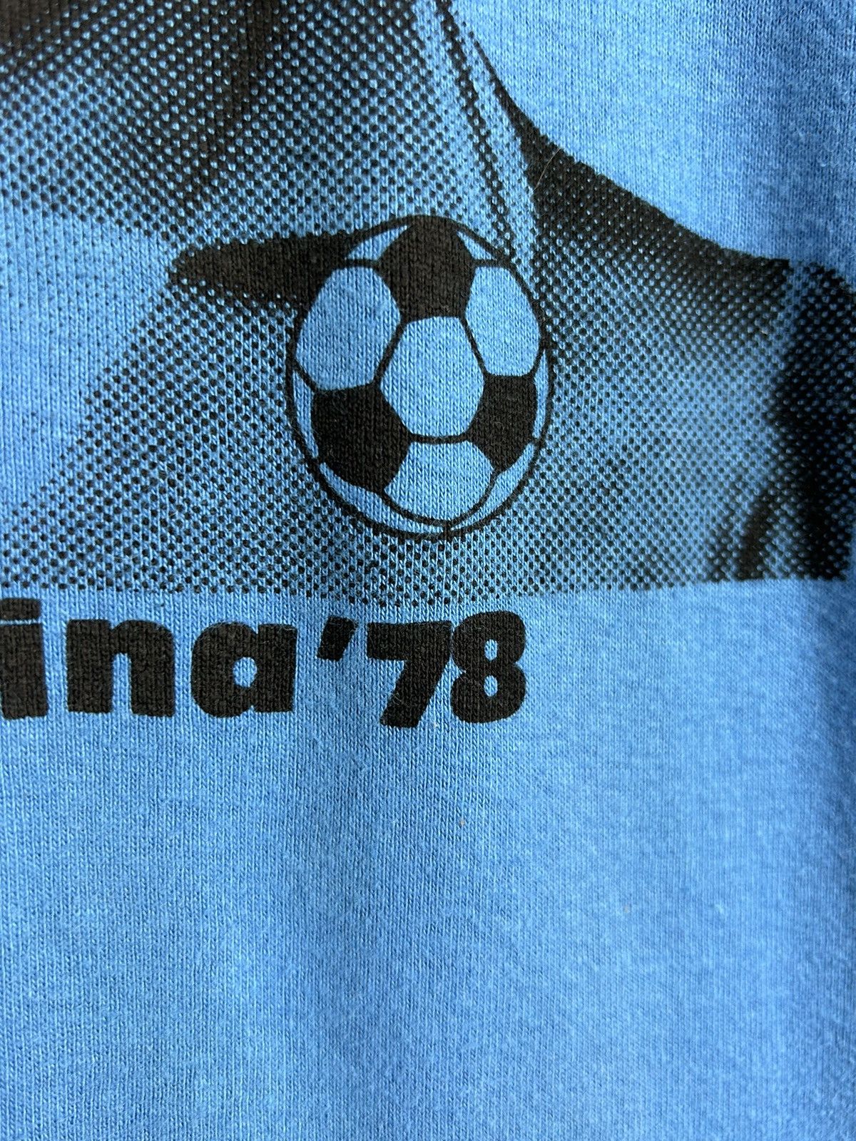 Vintage 70s Vintage 1978 Klaus Fischer Argentina WC Rare T-Shirt Size US XS / EU 42 / 0 - 3 Thumbnail