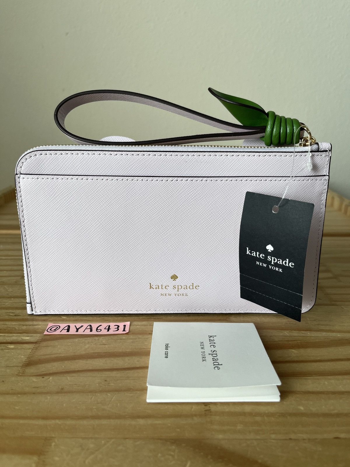Kate Spade Kate Spade Flora Flower Medium L-Zip Wristlet Size ONE SIZE - 3 Thumbnail