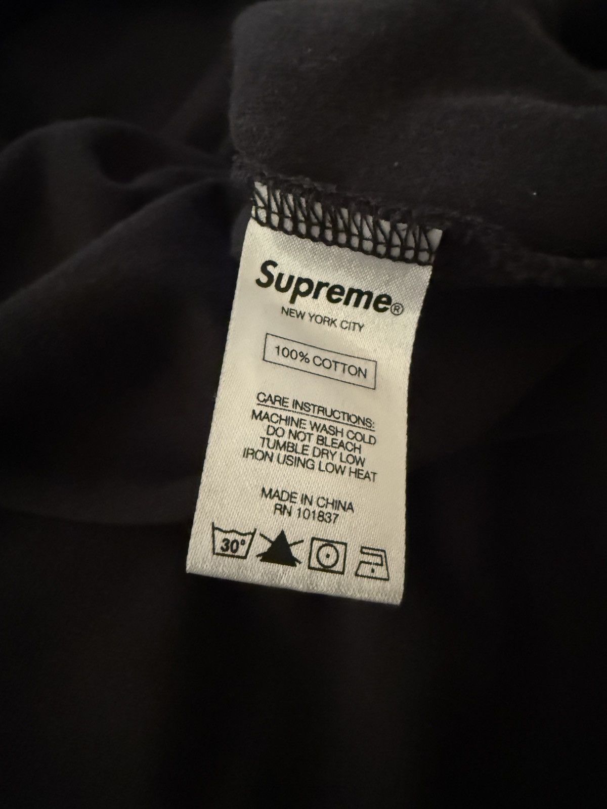 Supreme Supreme quarterzip Size US M / EU 48-50 / 2 - 6 Thumbnail
