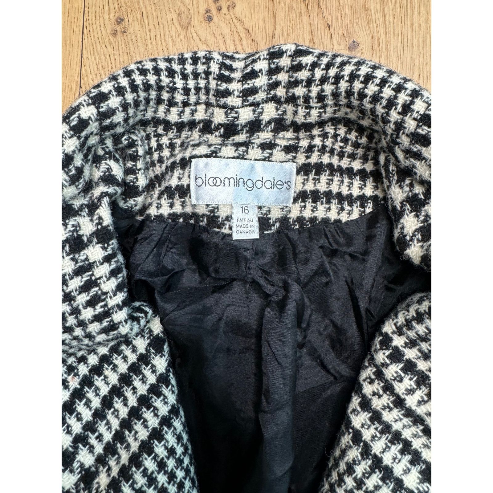Bloomingdale's NEW Bloomingdales Women's Vintage 90's Wool Plaid Peacoat Size M / US 6-8 / IT 42-44 - 3 Thumbnail