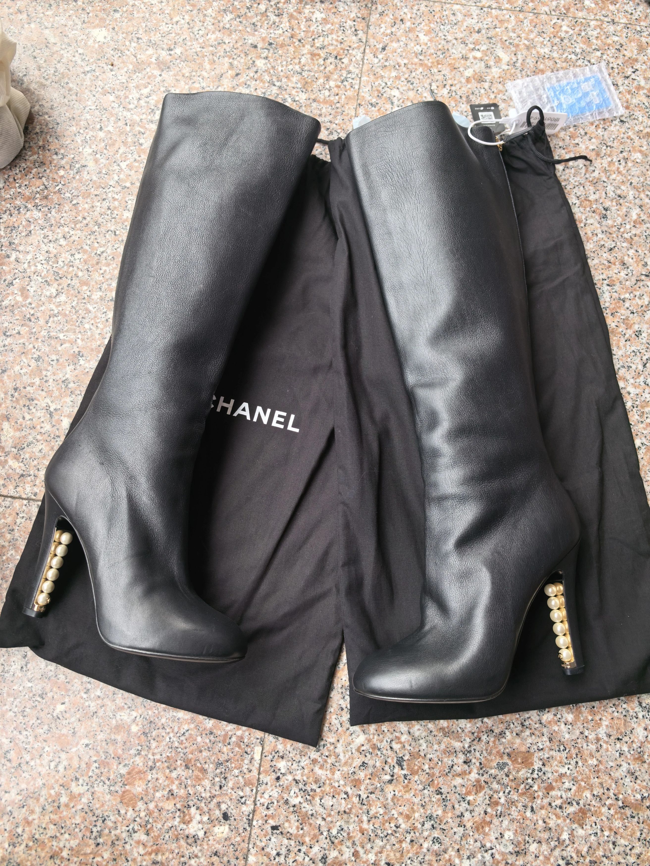 Chanel CHANEL Women's Pearl Heel Boots 37 Size US 6.5 / IT 36.5 - 1 Thumbnail