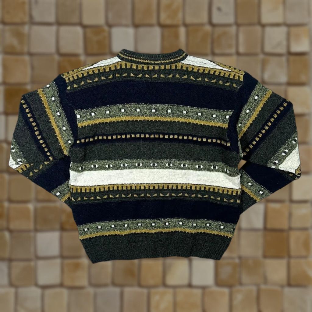 Vintage VINTAGE Nick Taylor Jumper Striped Knit Acrylic Wool Patterned Medium Men PullOver Regular Pullover Casual Size US M / EU 48-50 / 2 - 1 Thumbnail