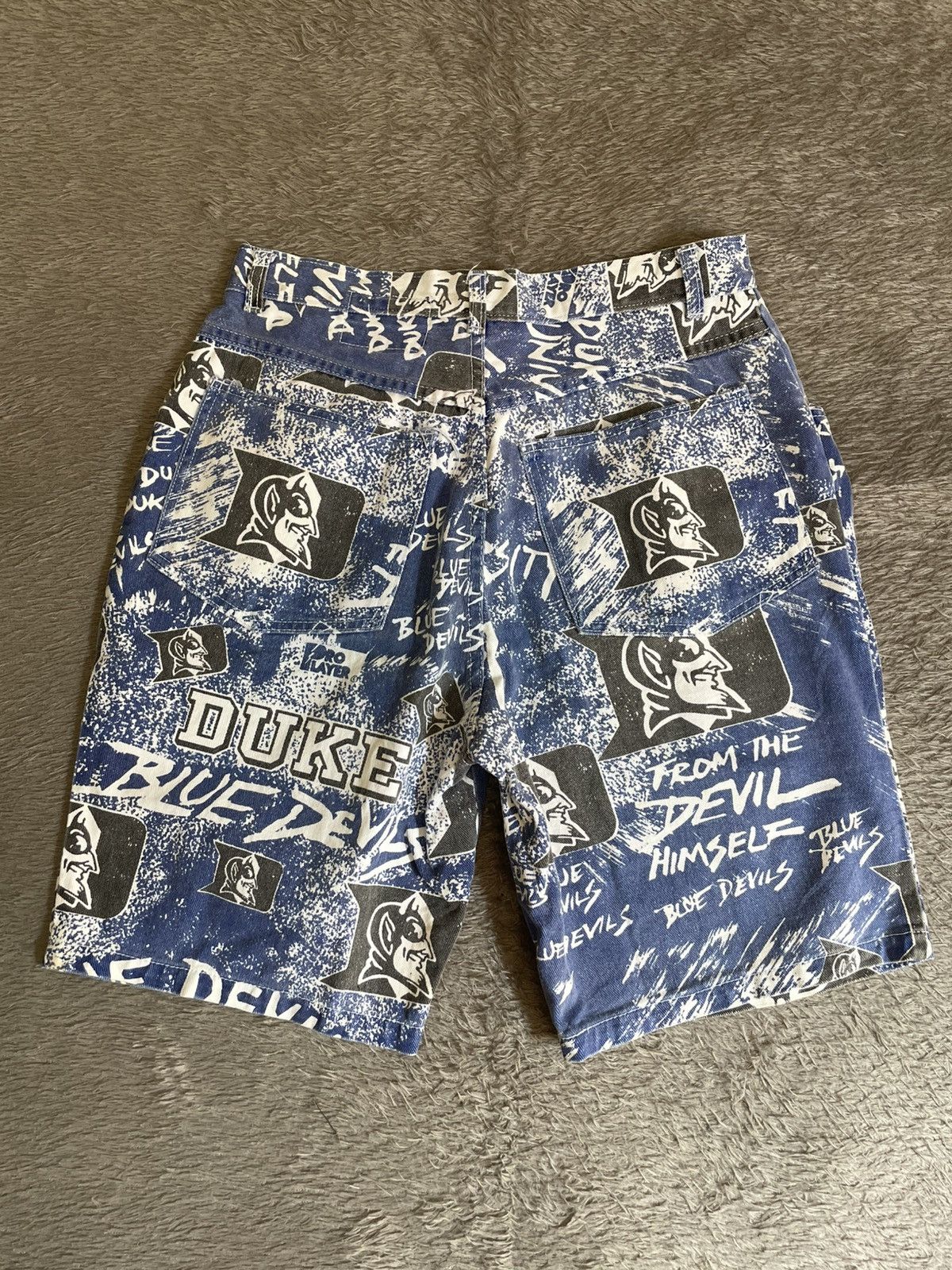 Pro Player Vintage Pro Player Duke Blue Devils full print jorts denim Size US 34 / EU 50 - 6 Thumbnail