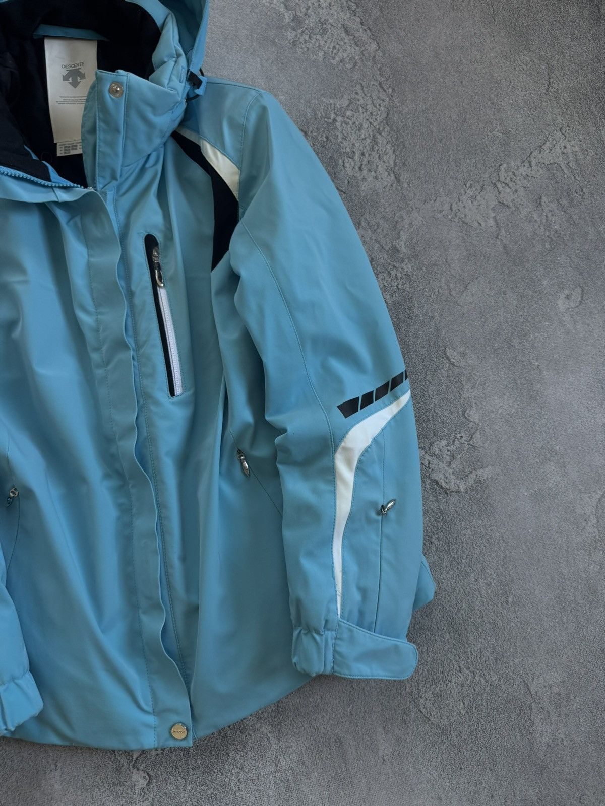 Descente Descente USA14/IT50 ski snow outdoor jacket hooded gorpcore Size XL / US 12-14 / IT 48-50 - 12 Thumbnail