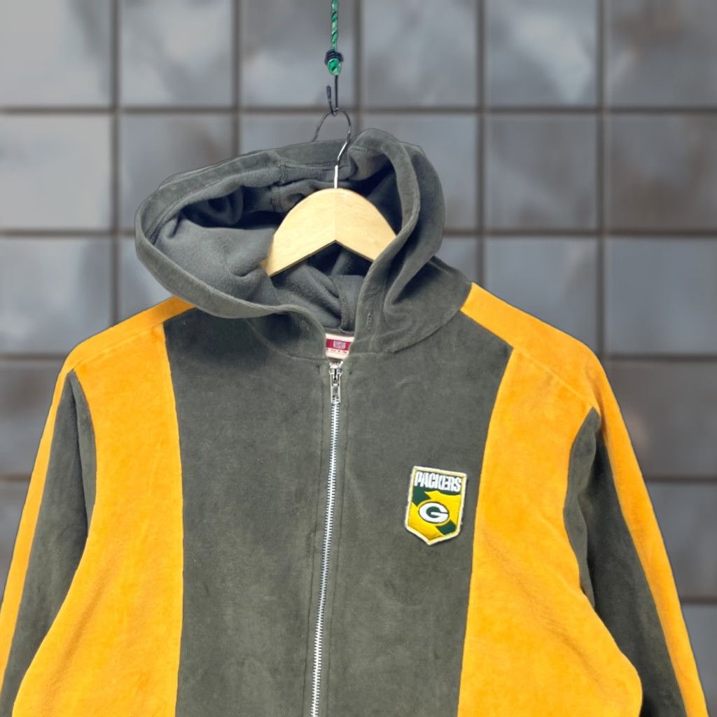 NFL VINTAGE Green Bay Packers Hoodie, Full Zip, Womens XL, Green, USA Theme, 90s/00s, NFL, Activewear, Zip Up, Made in USA, Womens, Size XL Size XL / US 12-14 / IT 48-50 - 1 Thumbnail
