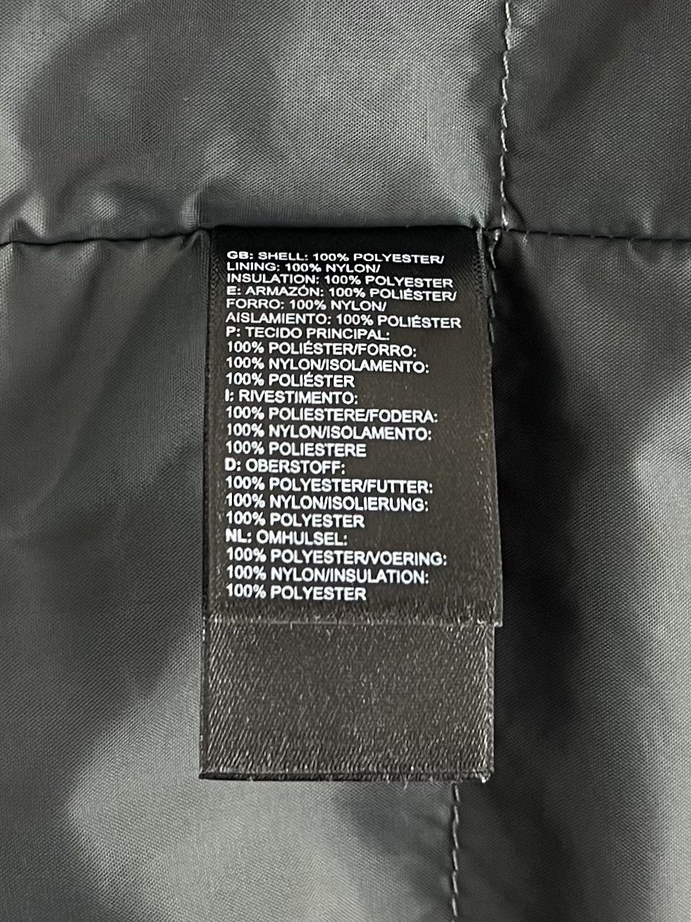 The North Face THE NORTH FACE Ski Jacket DRYVENT Insulated Logo Red Men’s Size US L / EU 52-54 / 3 - 9 Thumbnail