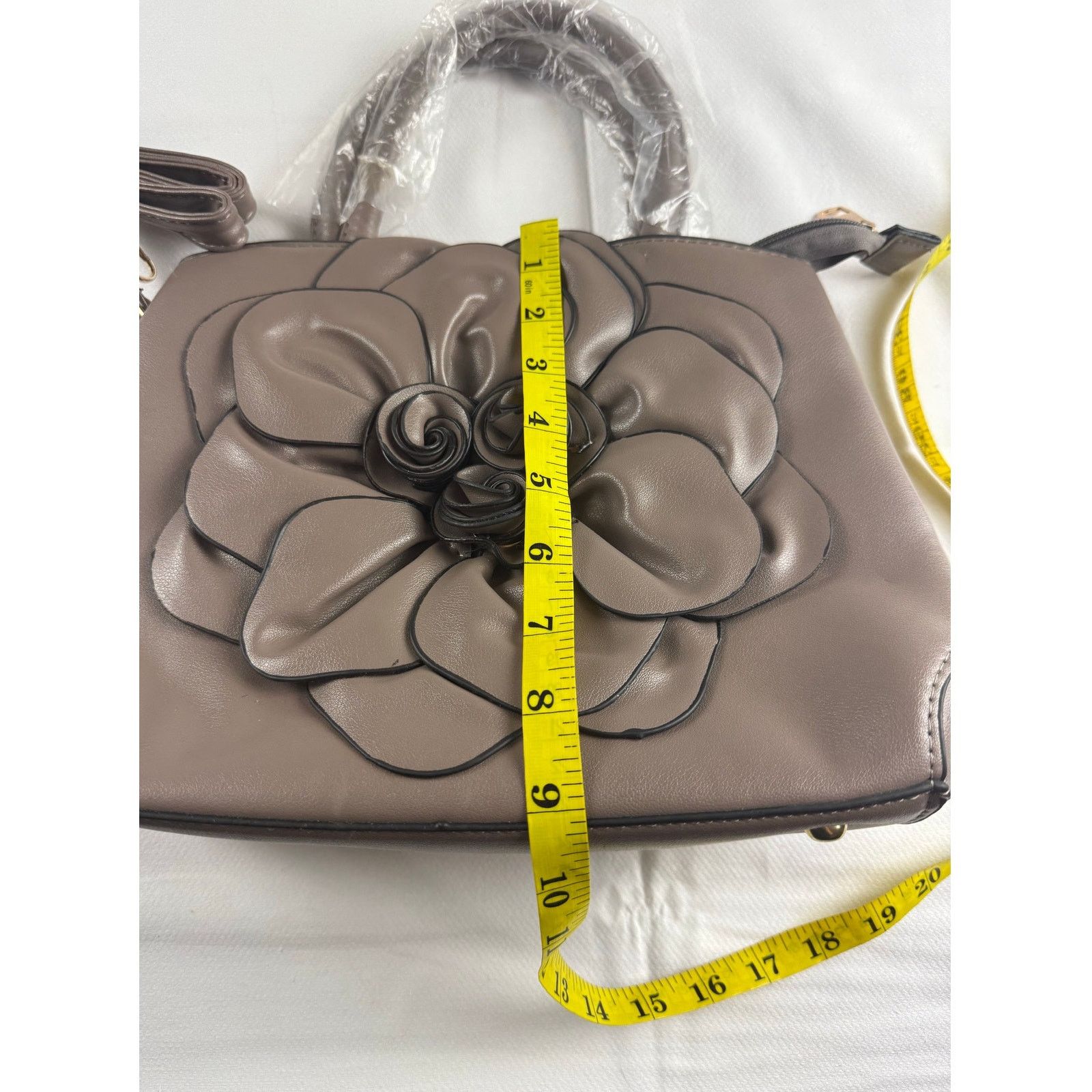 Other Stylish Women's Purse - New Without Tags, Great Condition! Size ONE SIZE - 4 Thumbnail