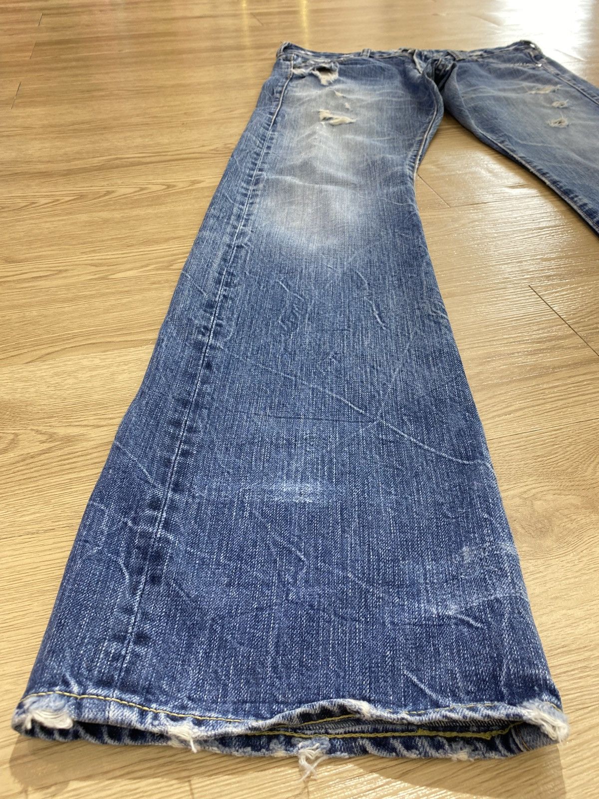 Japanese Brand Japanese Brand Distressed Acid Blue Wash Style Size US 34 / EU 50 - 5 Thumbnail
