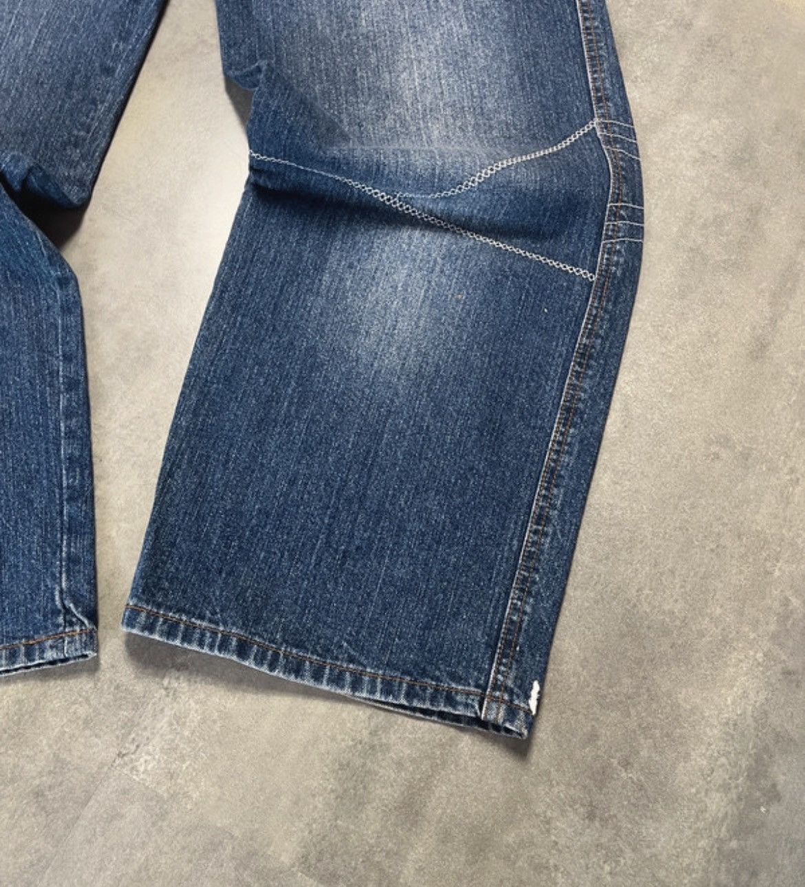 Other UNK NBA Cavaliers 23 Baggy Denim Size 34 Y2K Size US 34 / EU 50 - 4 Thumbnail
