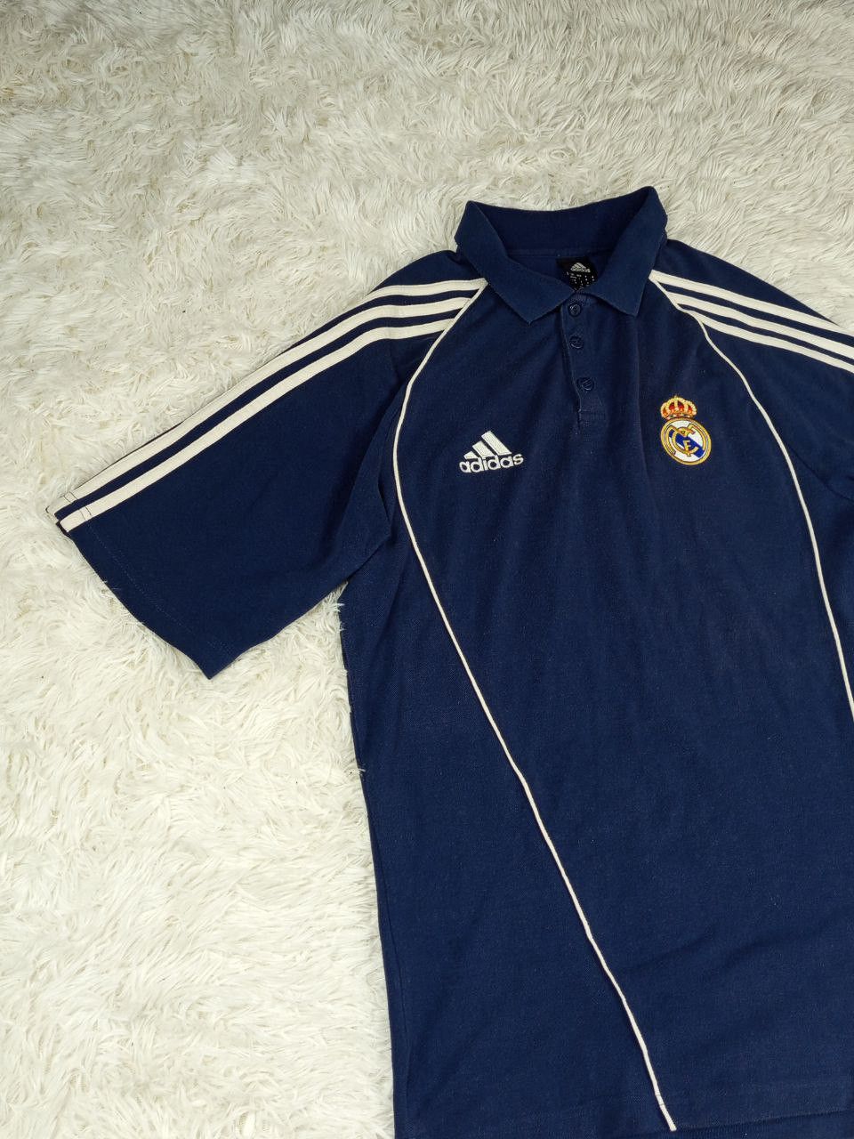 Vintage Vintage Real Madrid Adidas Soccer Jersey 2005 Size US L / EU 52-54 / 3 - 2 Thumbnail