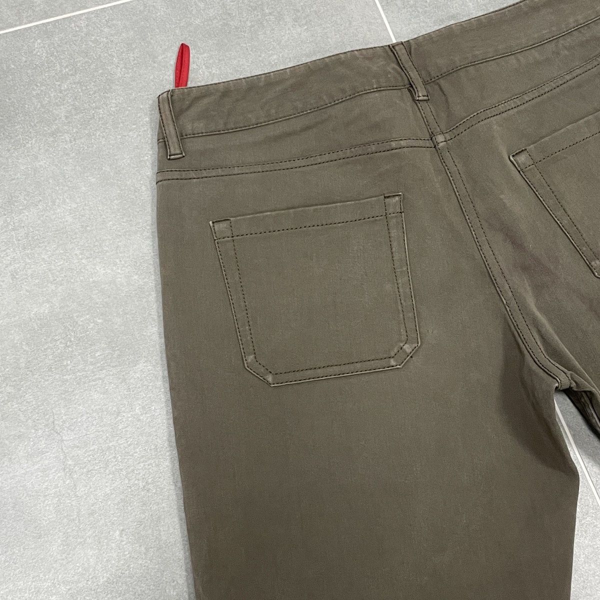 Prada Prada Red Tab Women Pants Size 44 Size 30" / US 8 / IT 44 - 21 Thumbnail
