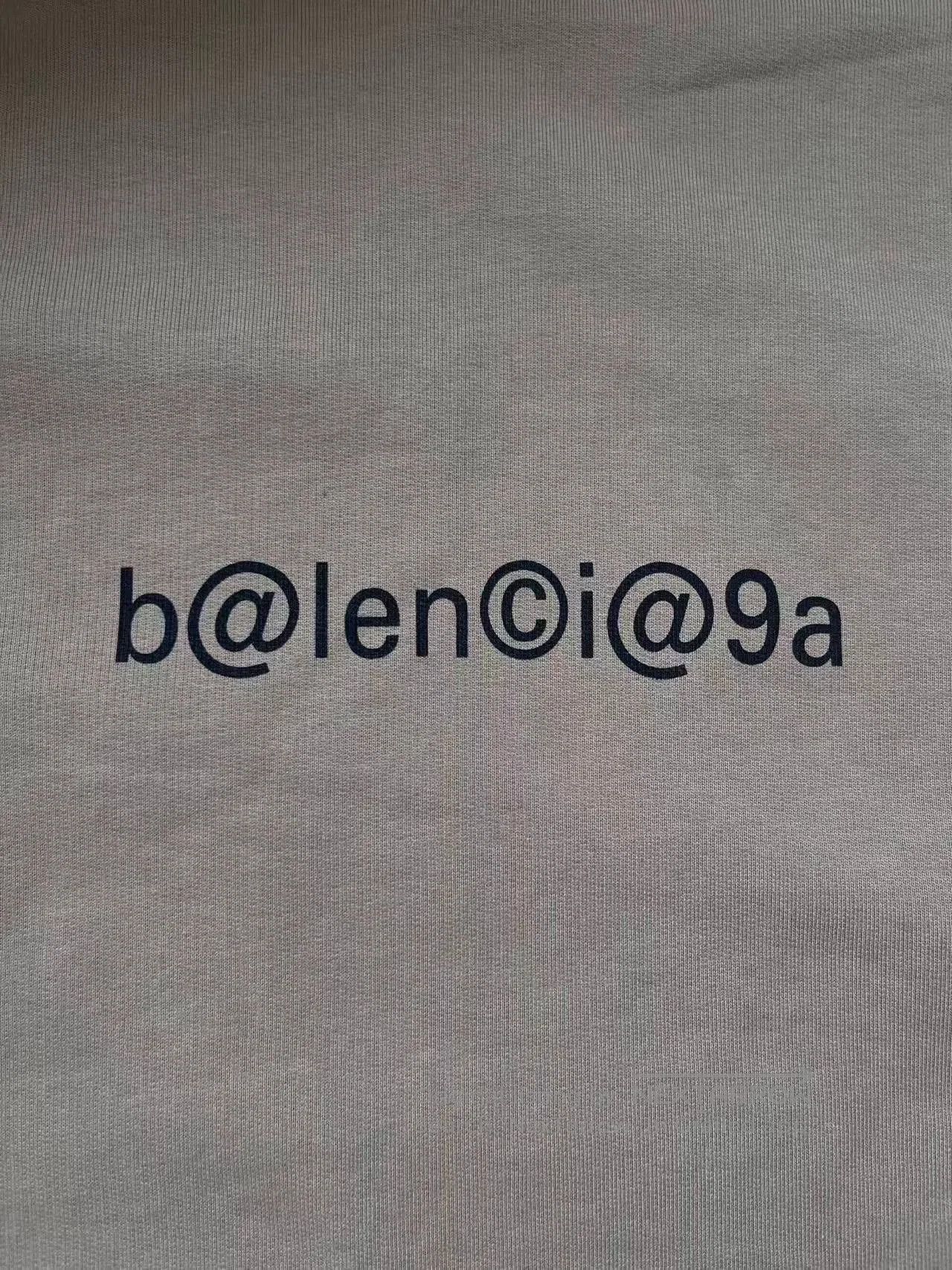 Balenciaga Balenciaga Logo Hoodie Sweatshirt. Size US S / EU 44-46 / 1 - 3 Thumbnail