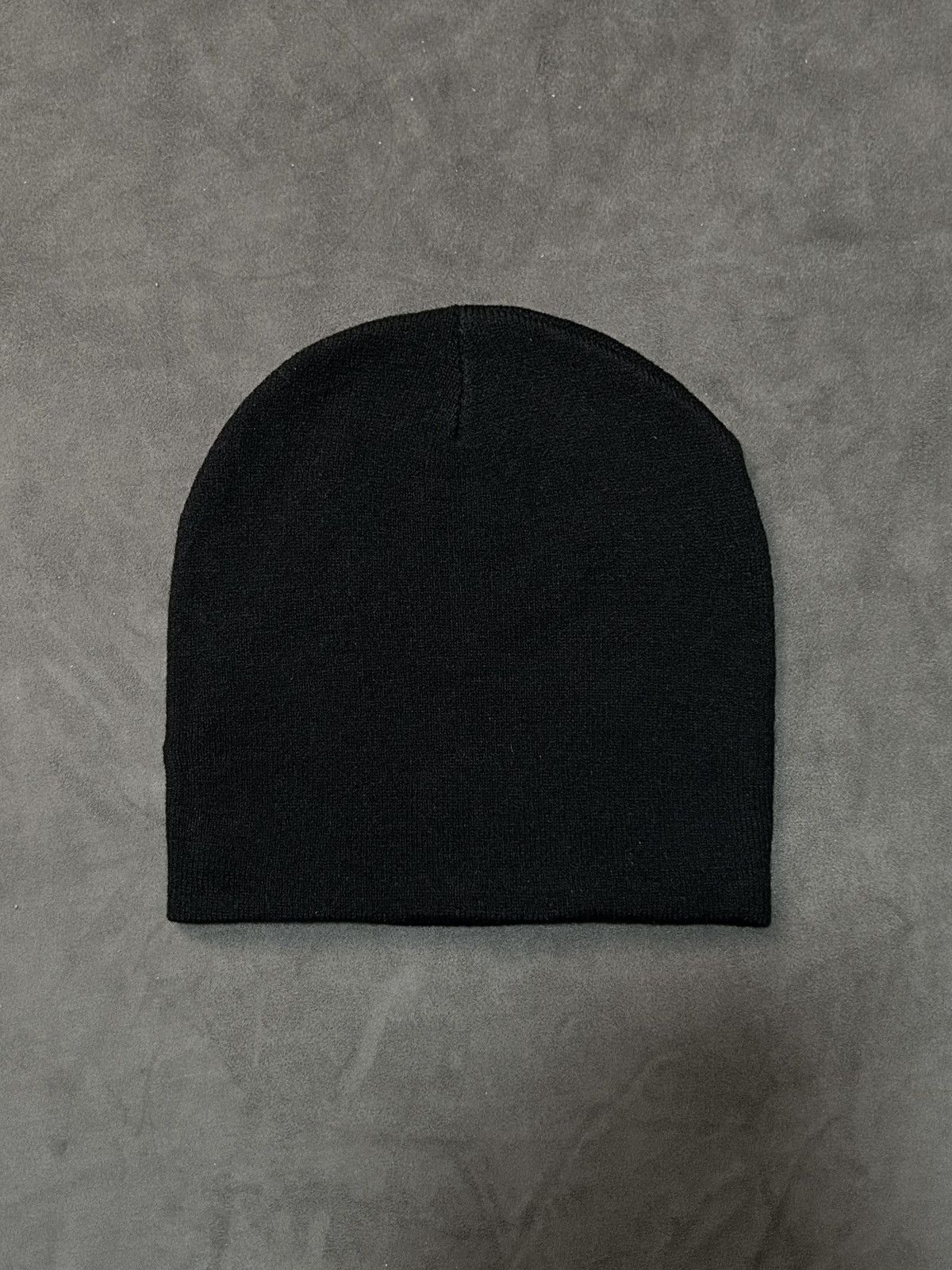 Japanese Brand Rare Toxic Symbol Print No Cuff Knit Black Beanie Hats Size ONE SIZE - 5 Thumbnail