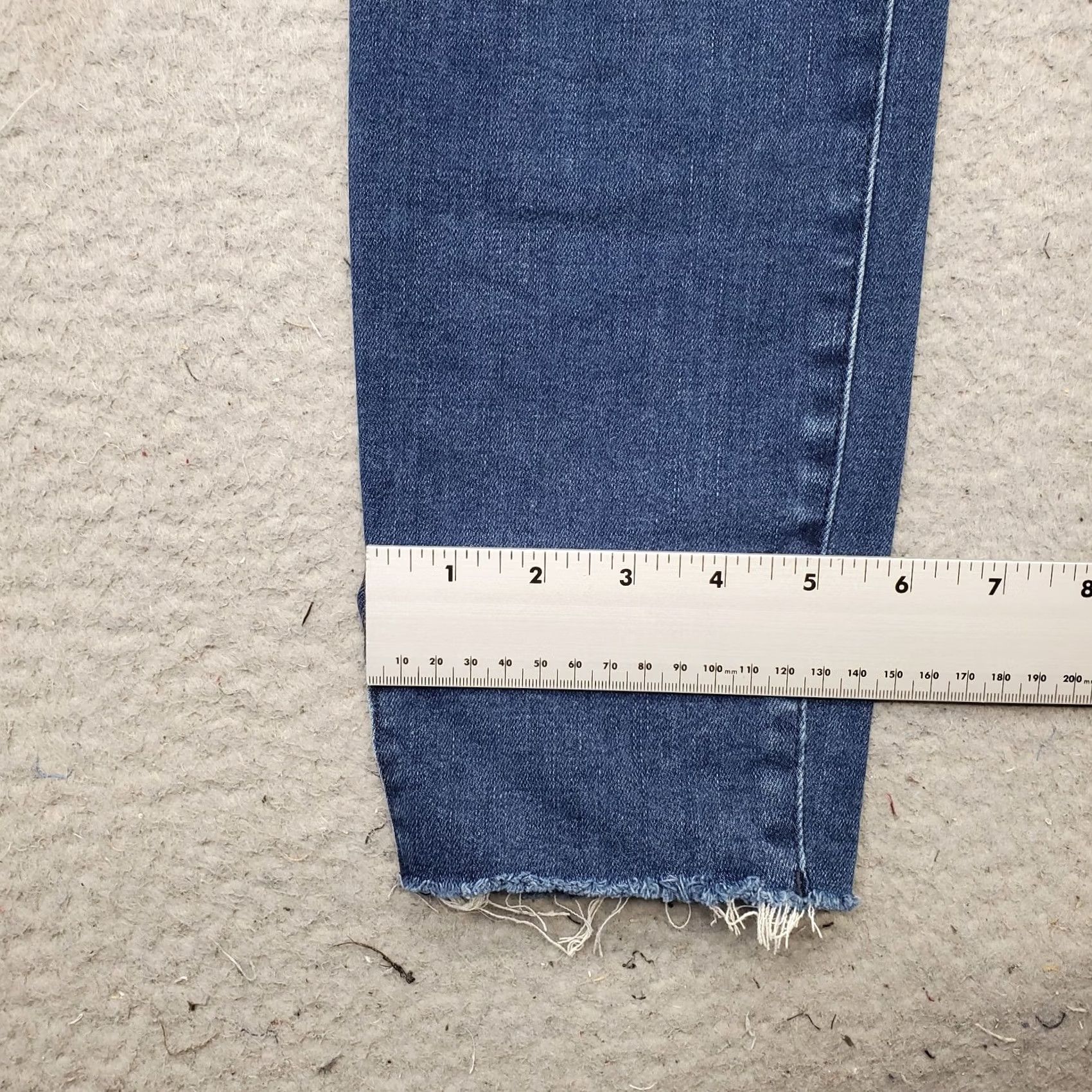 NYDJ NYDJ Womens Jeans Skinny 4 Blue Denim Stretch Faded Boho Raw Hem Whiskered NYDJ Ami Skinny Jeans Womens 4 Blue Denim Stretch Size 27" / US 4 / IT 40 - 5 Thumbnail