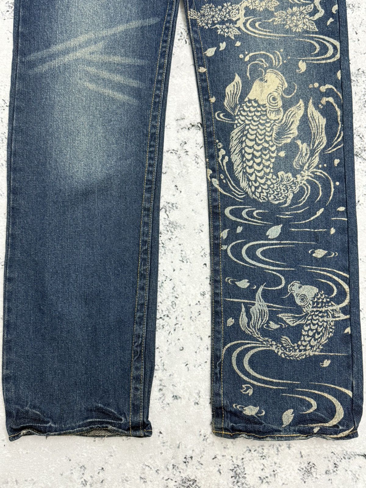 Karakuri Tamashii Karakuri Tamashii Koi Fish Printed Denim Jeans Sukajan Style Size US 32 / EU 48 - 6 Thumbnail