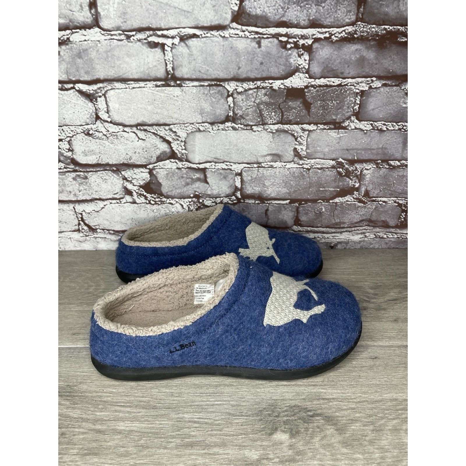 L.L. Bean LL Bean Daybreak Scuffs Blue Moose Motif Wool Clog Slippers Size US 10 / IT 40 - 18 Thumbnail