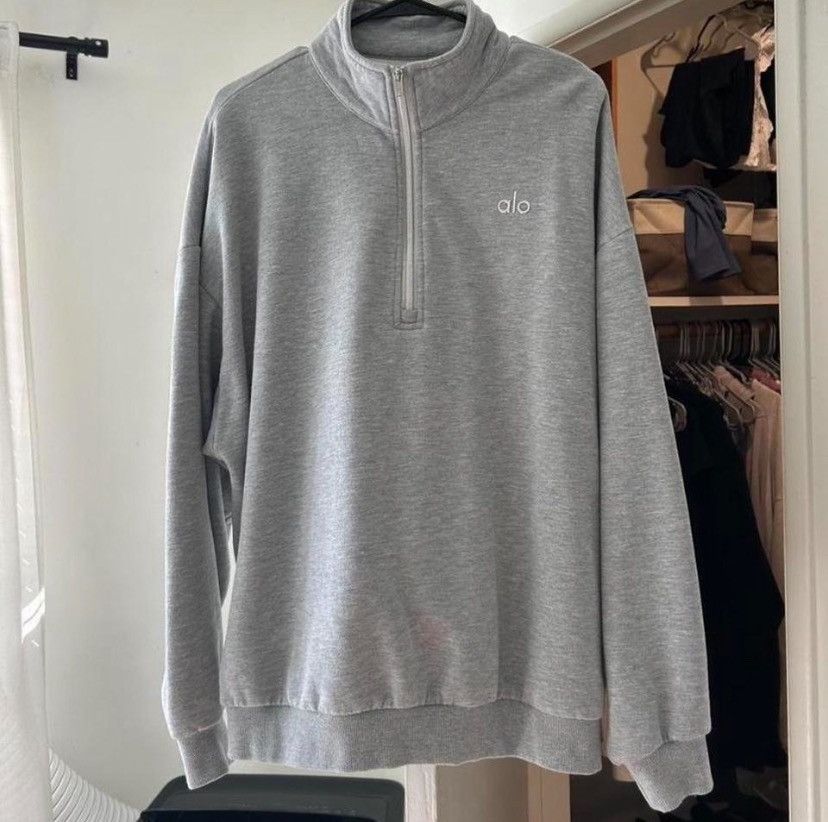 Alo Yoga Alo Yoga - Accolade 1/4 Zip in Athletic Heather Grey