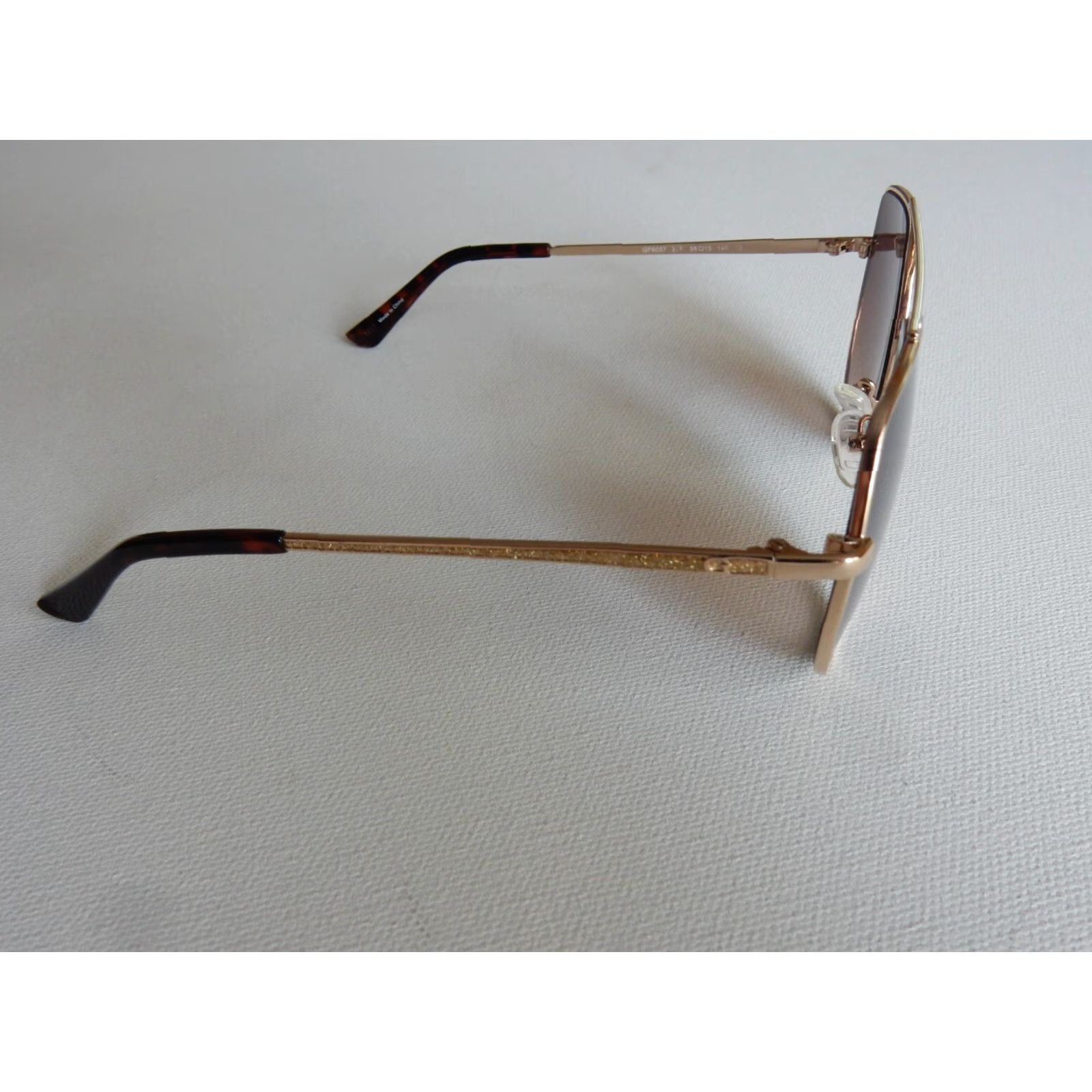 Guess GUESS Women Aviator Sunglasses 58x15mm Gold Glitter 2010s Accessories Size ONE SIZE - 3 Thumbnail