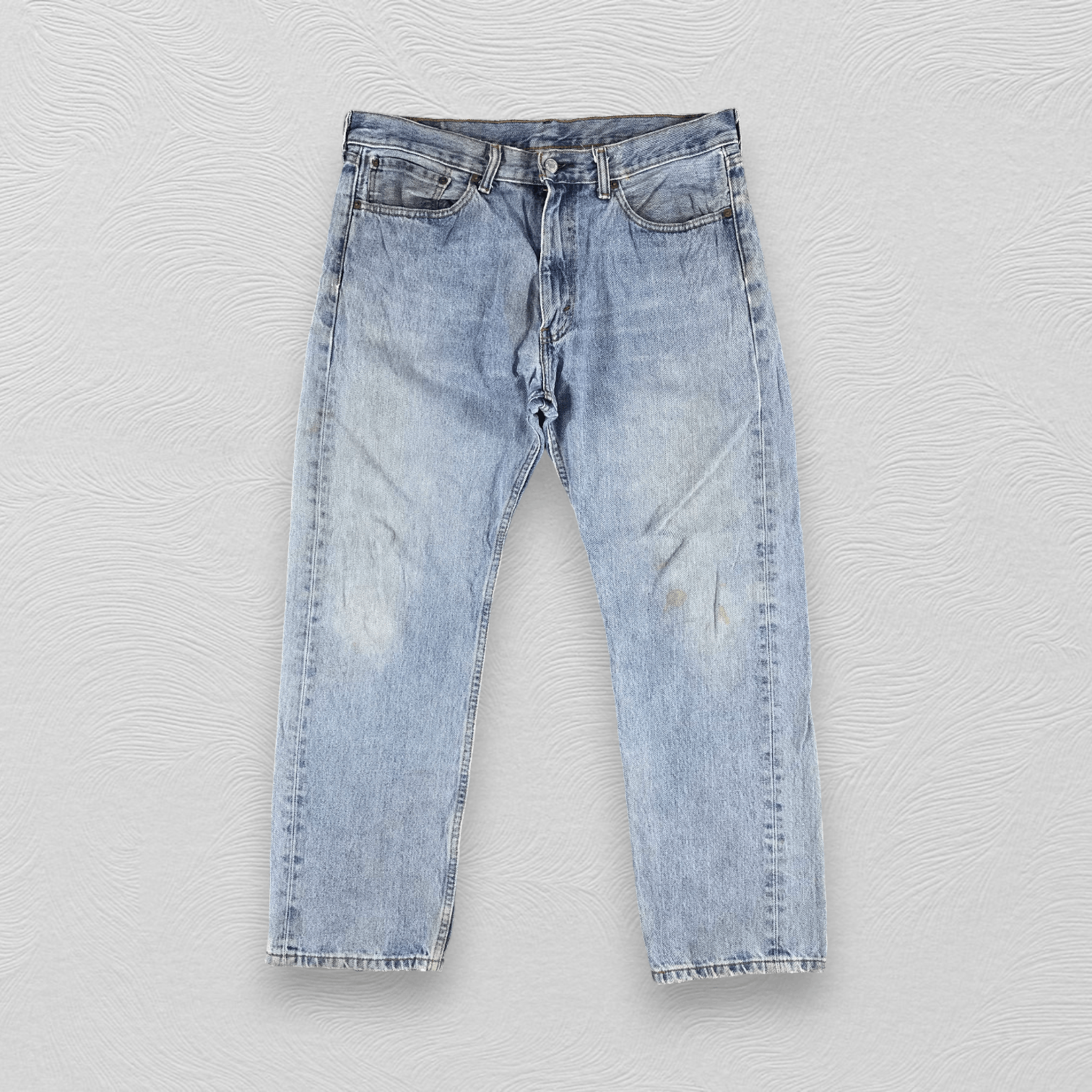 Levi's Vintage Levis 505 Jeans Medium Wash Denim KJ953 Size US 36 / EU 52 - 1 Thumbnail