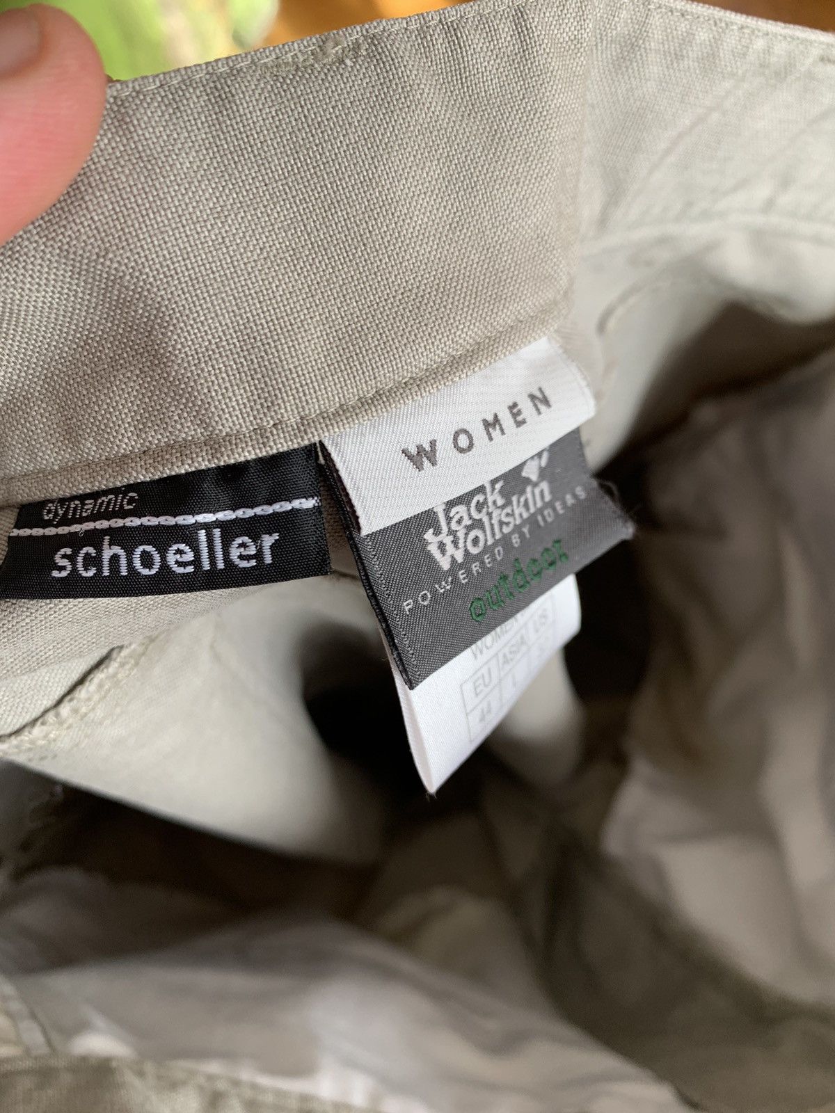 Jack Wolfskin Jacks Wolfskin outdoor pants Size 32" / US 10 / IT 46 - 13 Thumbnail