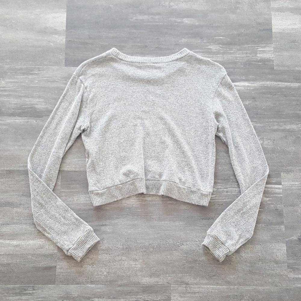 Designer Grey Cropped Melville Soft Long Sleeve Size ONE SIZE - 2 Thumbnail
