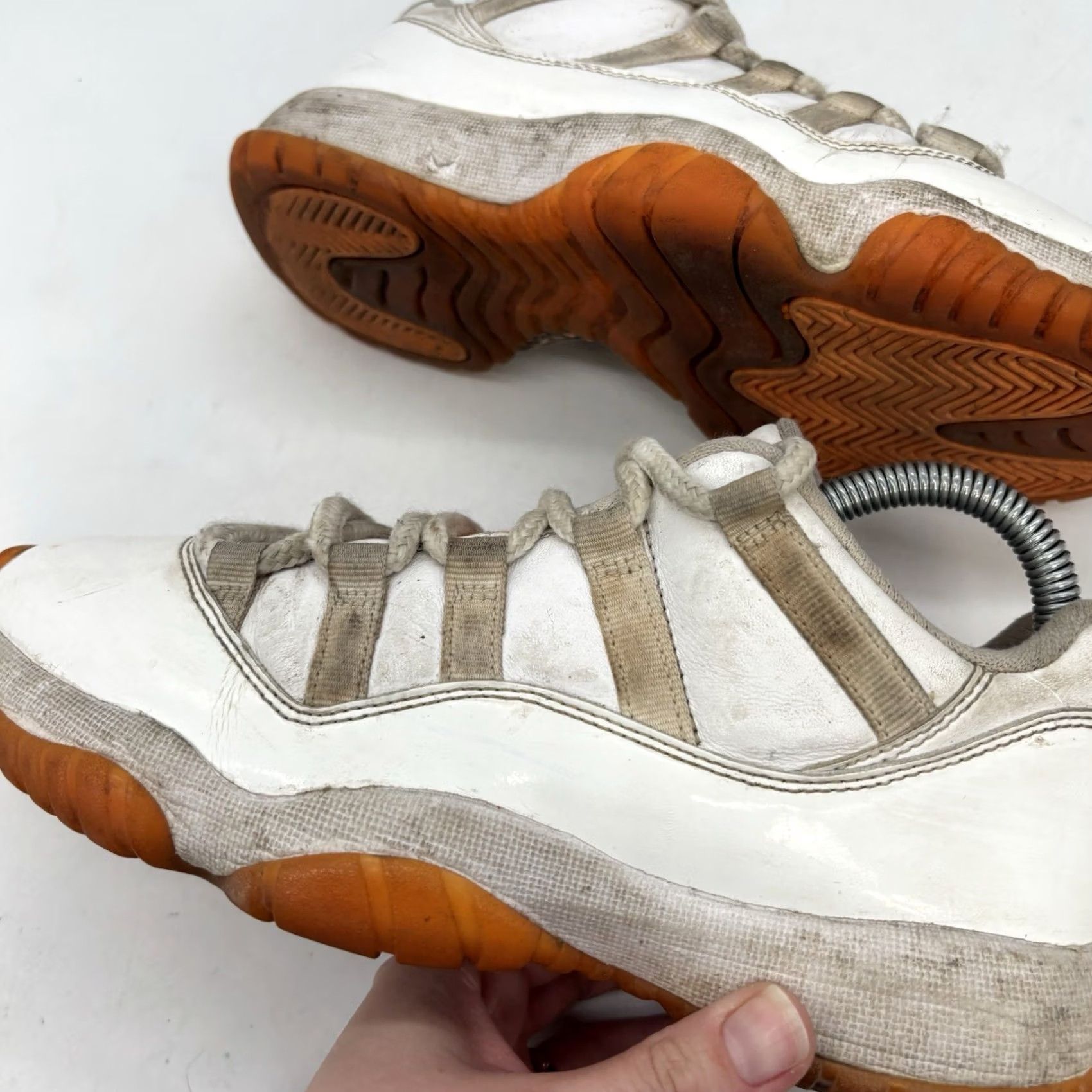 Jordan Brand Air Jordan Retro 11 Low White Orange Citrus Womens 7.5 Nike? Wait not. Size US 8 / IT 38 - 3 Thumbnail