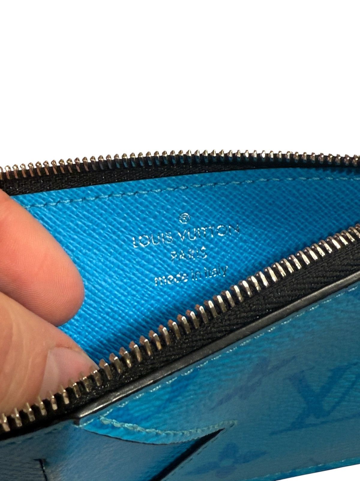 Louis Vuitton Louis Vuitton Taigarama wallet Size ONE SIZE - 7 Thumbnail