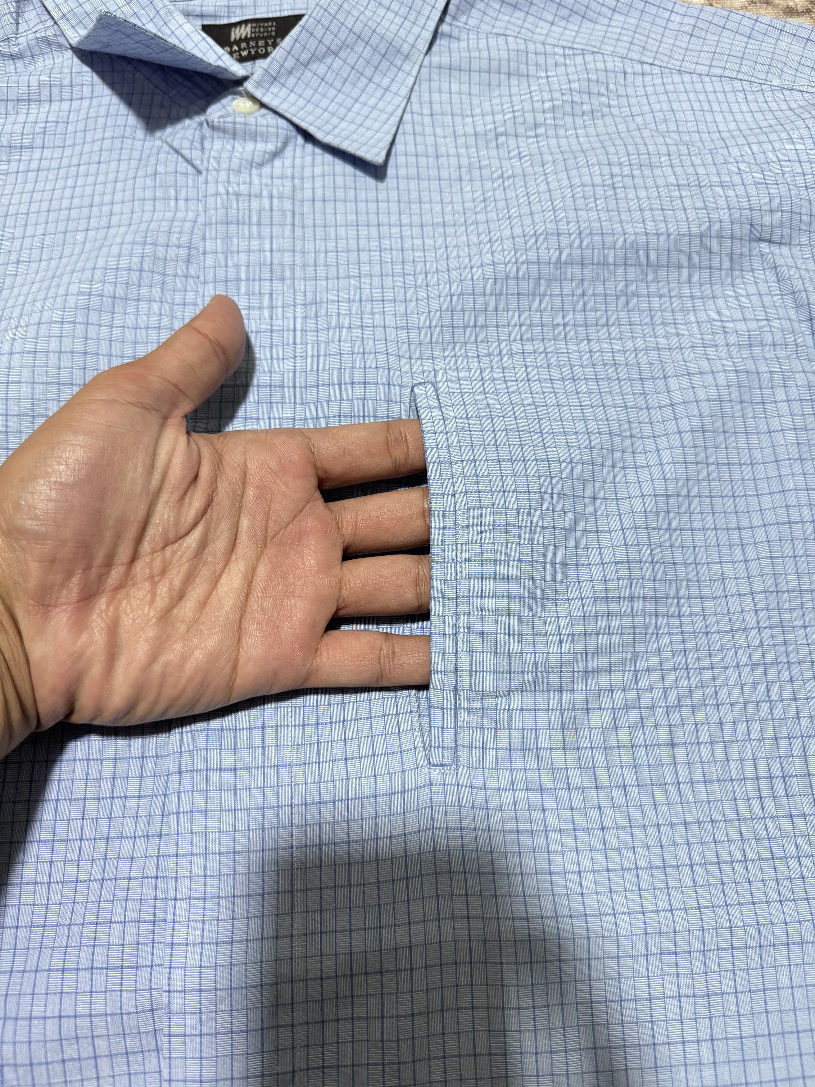 Undercover × Uniqlo IM Product by Issey Miyake Barneys New York Oxford Shirt Size US M / EU 48-50 / 2 - 2 Thumbnail