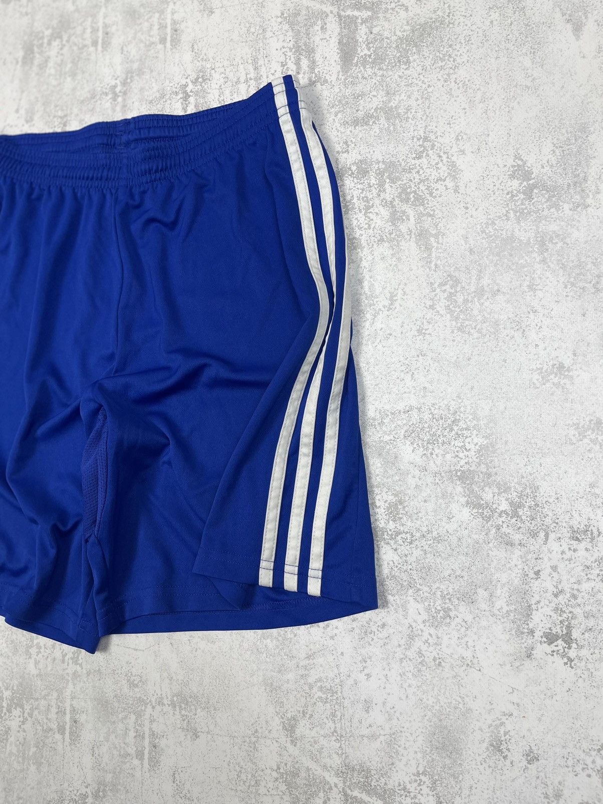 Adidas Adidas Chelsea FC 2014/15 Home Climacool Shorts Size US 31 - 3 Thumbnail