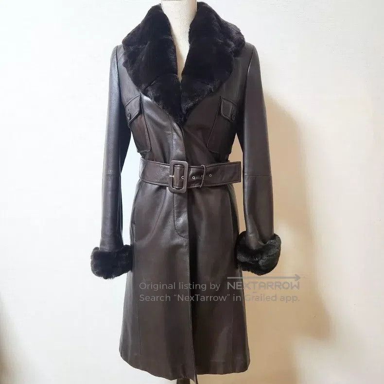Loewe Loewe The sheepskin coat has a detachable collar Size XS / US 0-2 / IT 36-38 - 1 Thumbnail