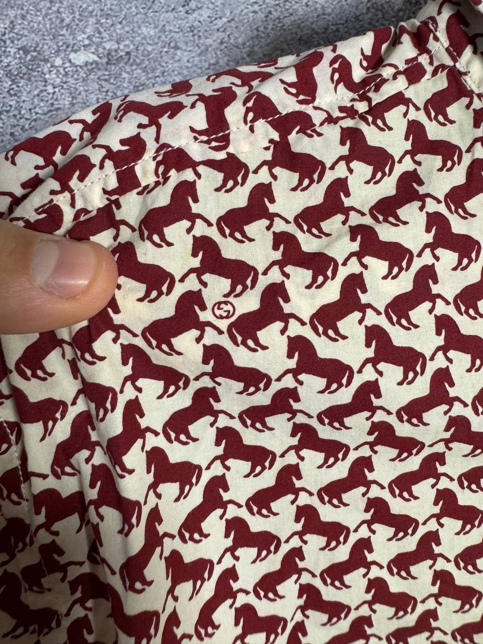Gucci GUCCI Shirt Button Up Printed Monogram Horsebit Slim Fit Red Size US M / EU 48-50 / 2 - 9 Thumbnail