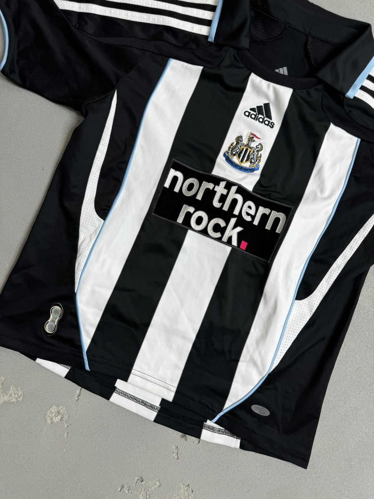 Adidas Vintage Newcastle United 2007-2008 Home Soccer Jersey (Kids) Size US S / EU 44-46 / 1 - 3 Thumbnail