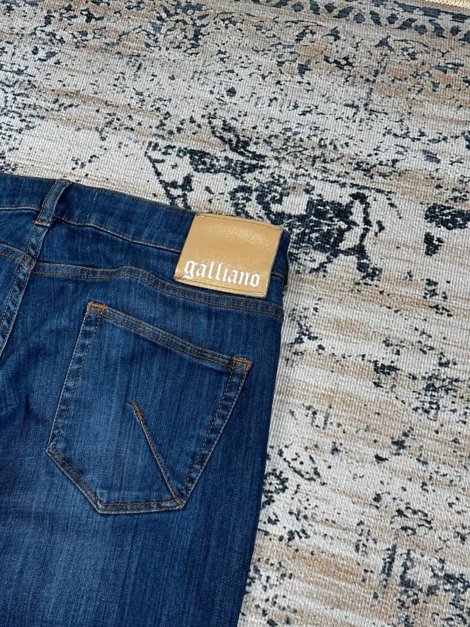John Galliano John Galliano Newspaper Blue Slim Jeans Size US 29 - 12 Thumbnail