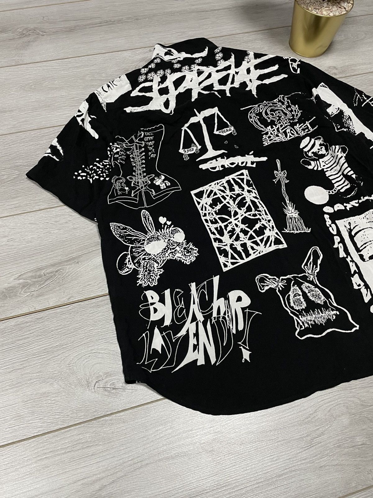 Supreme Supreme SS17 Dream Rayon all over print Size US XL / EU 56 / 4 - 10 Thumbnail