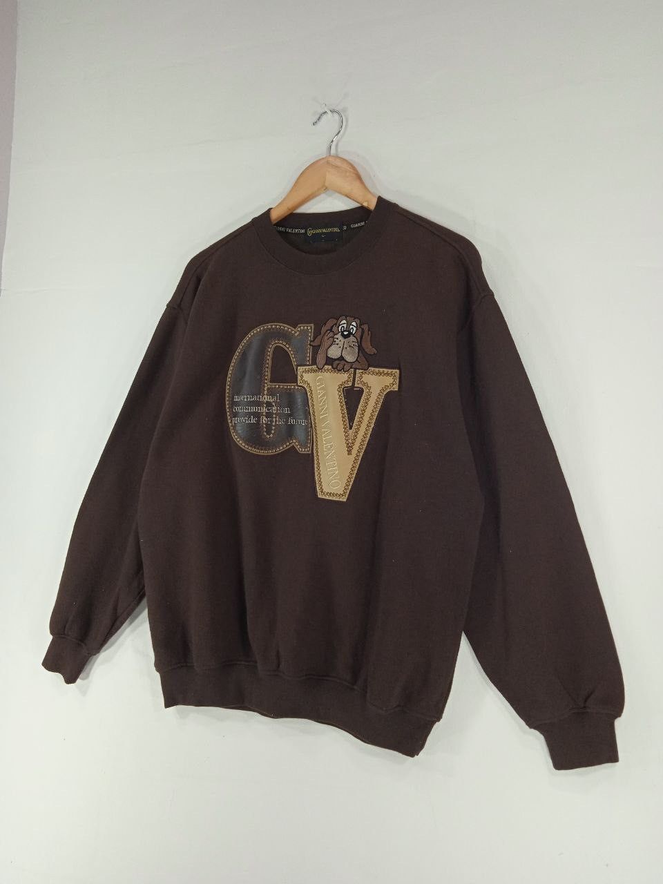 Gianni Valentino Vintage Gianni Valentino Sweatshirt Spellout Big Logo Size US L / EU 52-54 / 3 - 5 Thumbnail